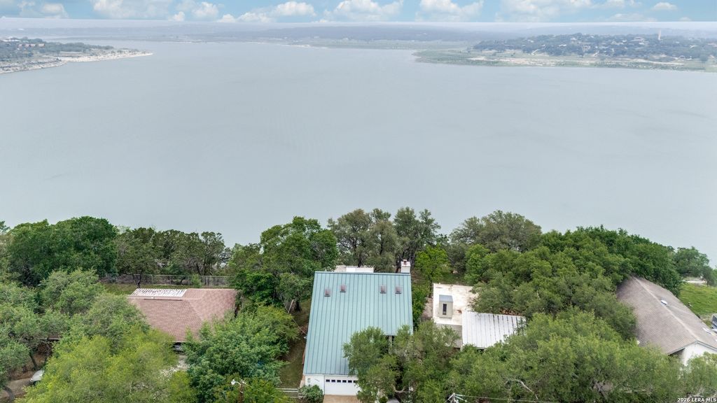 1924 Stagecoach, Canyon Lake, TX 78133