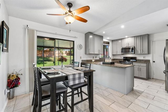8425 SAINT GILES COURT, Zephyrhills, FL 33541