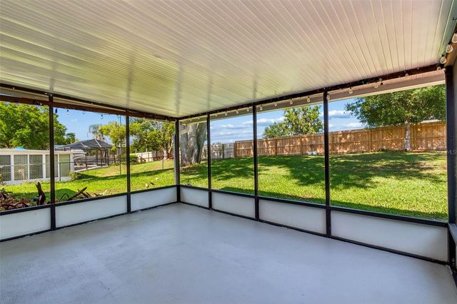 8425 SAINT GILES COURT, Zephyrhills, FL 33541