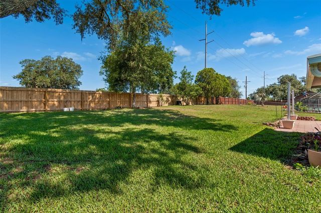 8425 SAINT GILES COURT, Zephyrhills, FL 33541