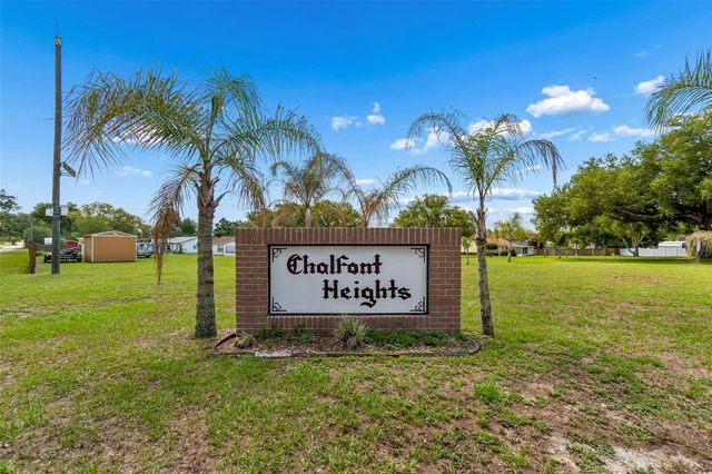 8425 SAINT GILES COURT, Zephyrhills, FL 33541