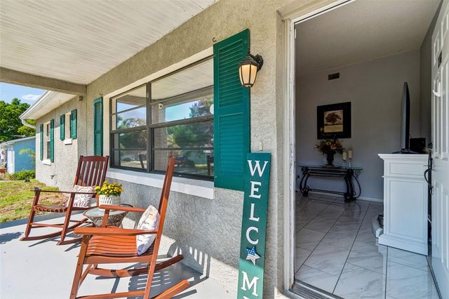 8425 SAINT GILES COURT, Zephyrhills, FL 33541