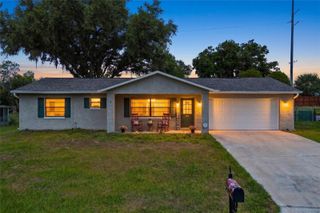 8425 SAINT GILES COURT, Zephyrhills, FL 33541