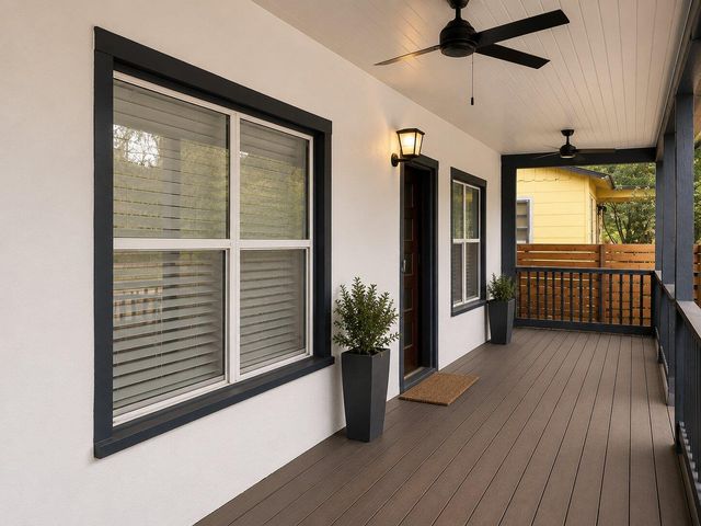 2007 E 10th ST A, Austin, TX 78702