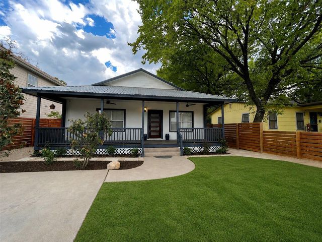 2007 E 10th ST A, Austin, TX 78702