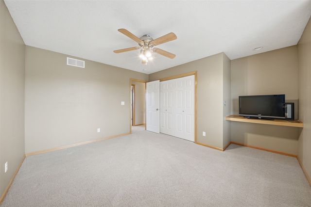 785 SE Bobwhite Lane, Waukee, IA 50263