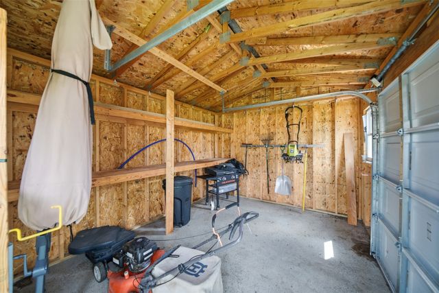 785 SE Bobwhite Lane, Waukee, IA 50263