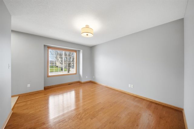 785 SE Bobwhite Lane, Waukee, IA 50263