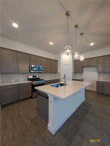 2935 Aller, New Braunfels, TX 78130