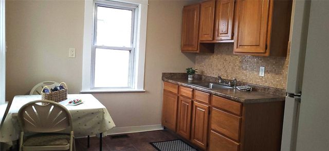 35 Transit Street, Warwick, RI 02889