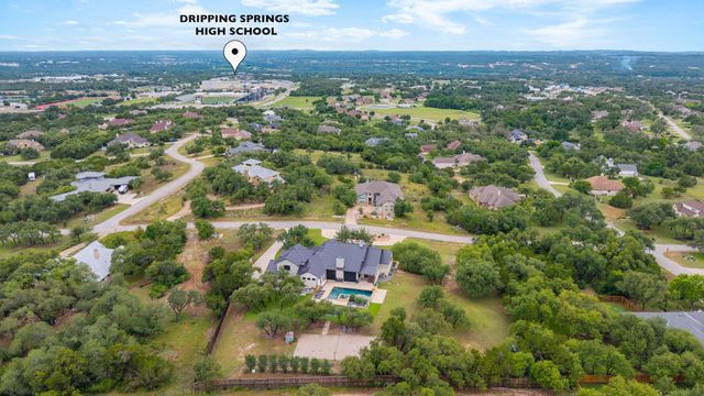 169 Golden Eagle LN, Dripping Springs, TX 78620