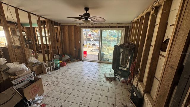 5290 CIRCLE DRIVE, Weeki Wachee, FL 34607