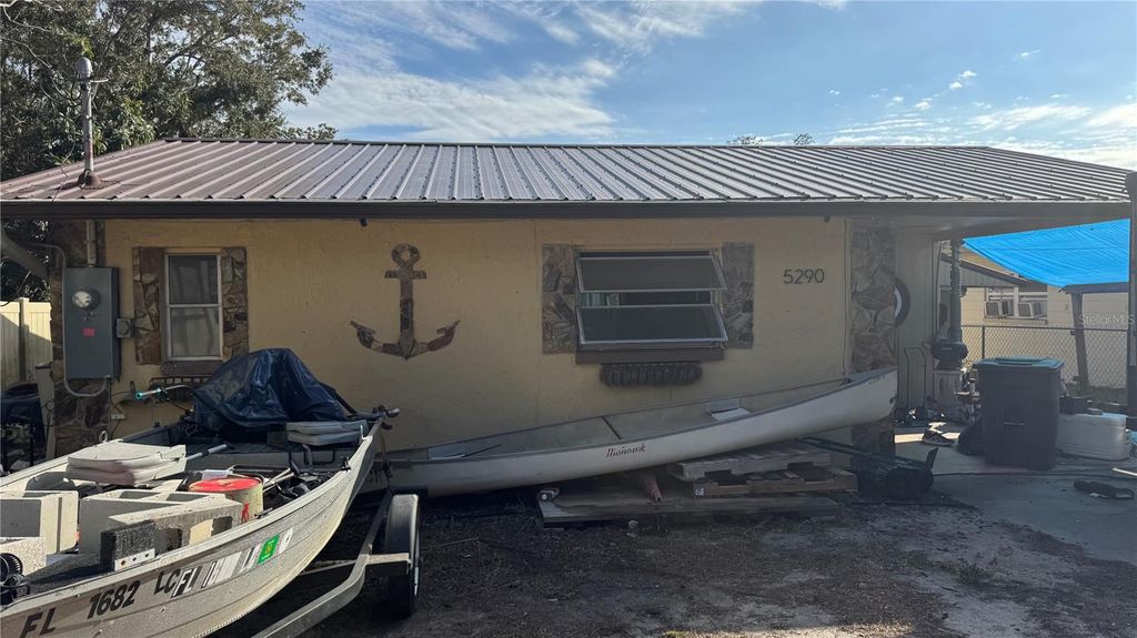 5290 CIRCLE DRIVE, Weeki Wachee, FL 34607