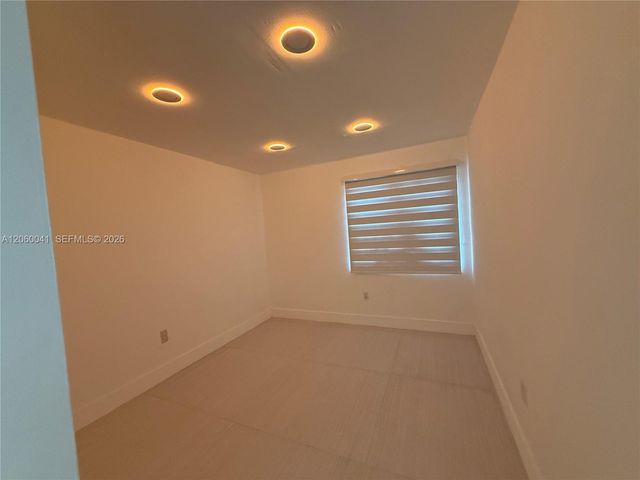 9405 Fontainebleau Blvd 113-22, Miami, FL 33172
