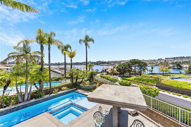 22931 Calle Azorin, Mission Viejo, CA 92692