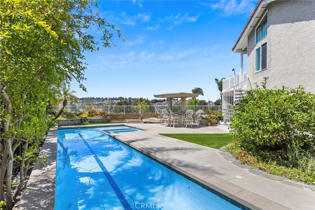 22931 Calle Azorin, Mission Viejo, CA 92692