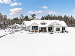 16527 Lake Michigan Drive, Grand Haven Twp, MI 49460