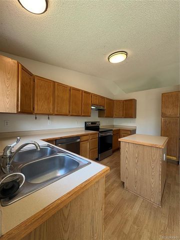 17900 E Brown Place, Aurora, CO 80013