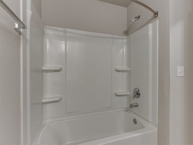 4321 Winding Brook, Harrah, OK 73045
