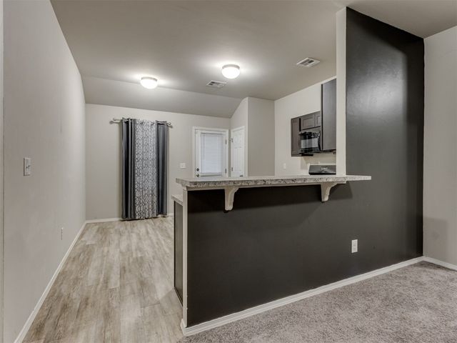 4321 Winding Brook, Harrah, OK 73045