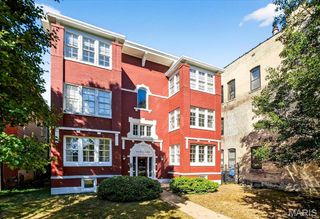 4317 Maryland Avenue 2E, St Louis, MO 63108