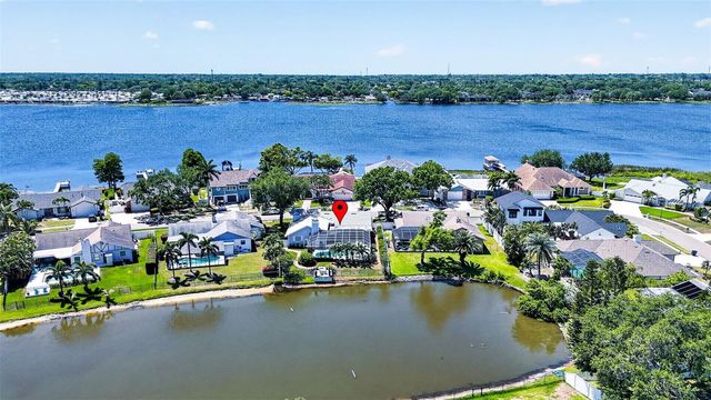 11671 HARBORSIDE CIRCLE, Largo, FL 33773