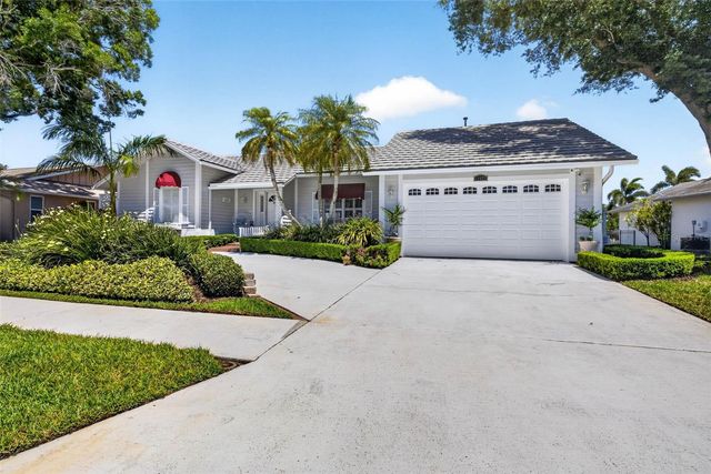11671 HARBORSIDE CIRCLE, Largo, FL 33773