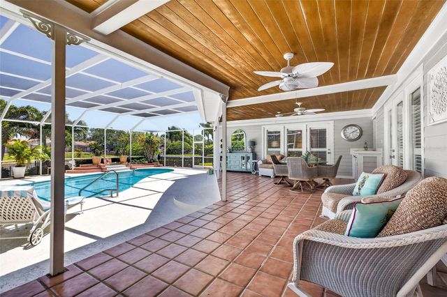11671 HARBORSIDE CIRCLE, Largo, FL 33773
