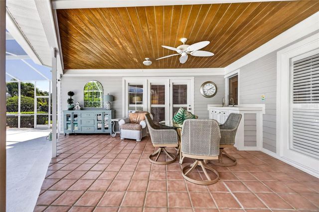 11671 HARBORSIDE CIRCLE, Largo, FL 33773
