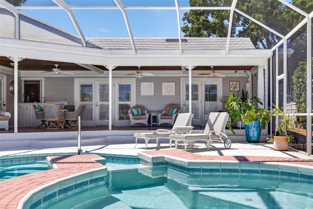11671 HARBORSIDE CIRCLE, Largo, FL 33773