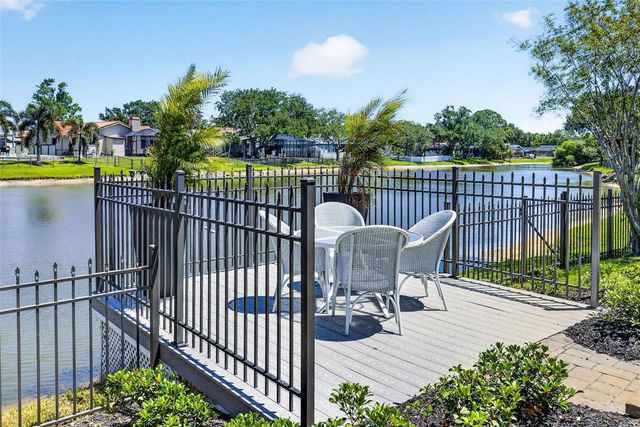 11671 HARBORSIDE CIRCLE, Largo, FL 33773
