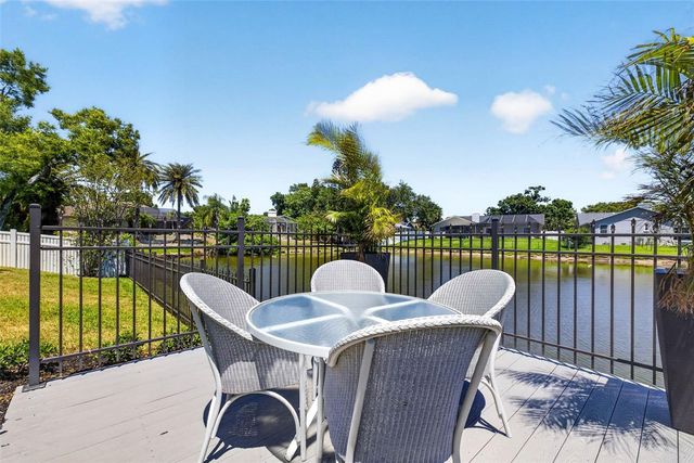 11671 HARBORSIDE CIRCLE, Largo, FL 33773