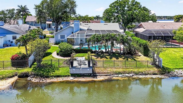 11671 HARBORSIDE CIRCLE, Largo, FL 33773