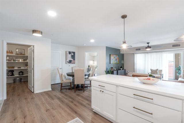 8381 Davis Boulevard 306, North Richland Hills, TX 76182