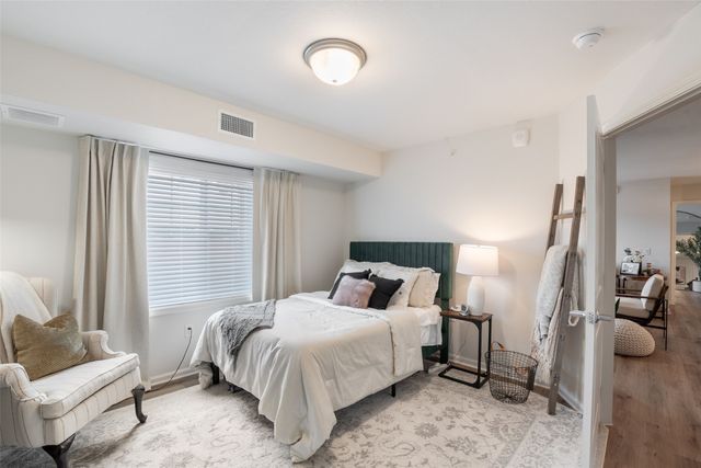 8381 Davis Boulevard 306, North Richland Hills, TX 76182