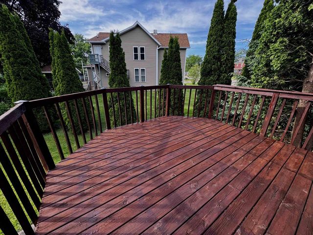 403 S Depot Street, Fox Lake, WI 53933