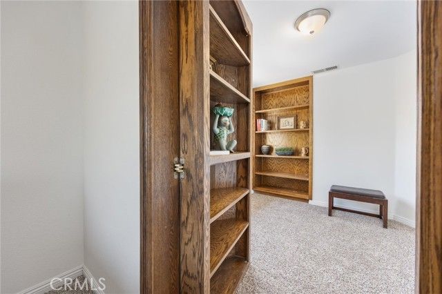 601 Las Arenas Court, Bakersfield, CA 93314