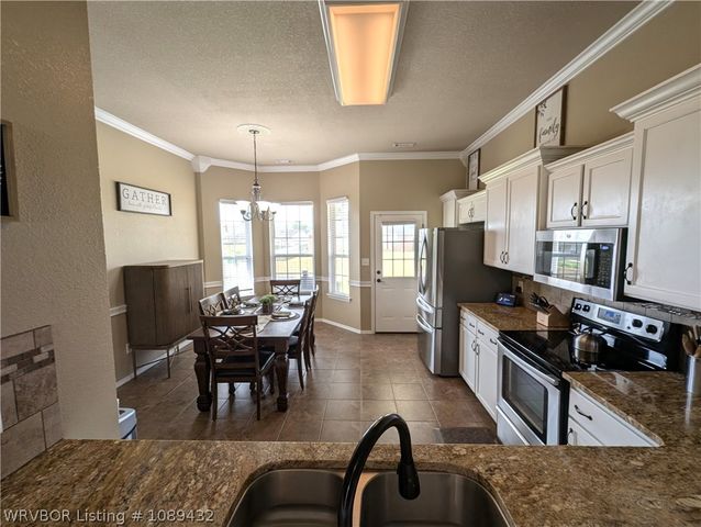 1139 Mountain Valley Drive, Greenwood, AR 72936