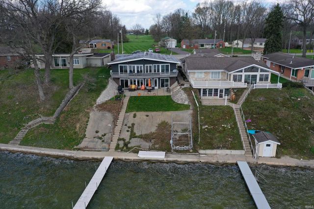 1043 E Northshore Drive, Syracuse, IN 46567