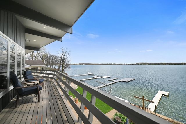 1043 E Northshore Drive, Syracuse, IN 46567