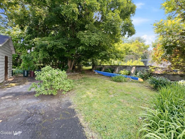 45 Glenwood Road, Menands, NY 12204