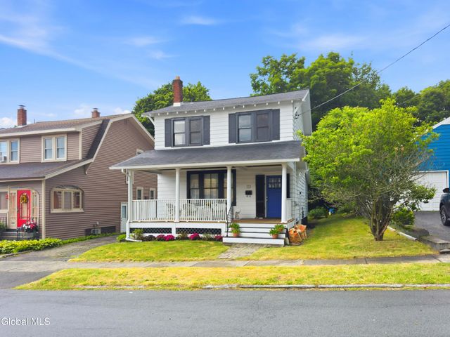 45 Glenwood Road, Menands, NY 12204
