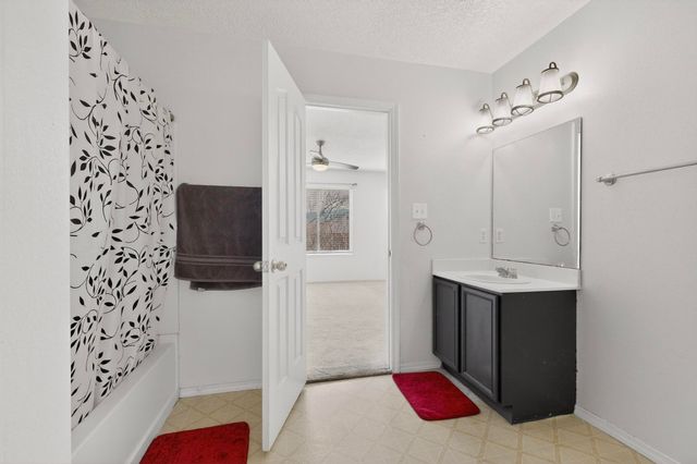 5328 Mayhill Place NE, Rio Rancho, NM 87144