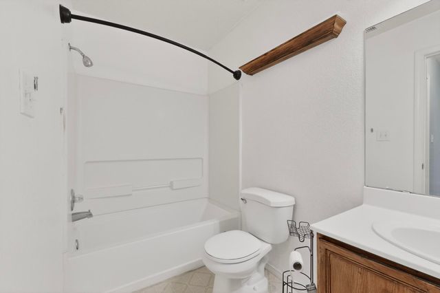 5328 Mayhill Place NE, Rio Rancho, NM 87144