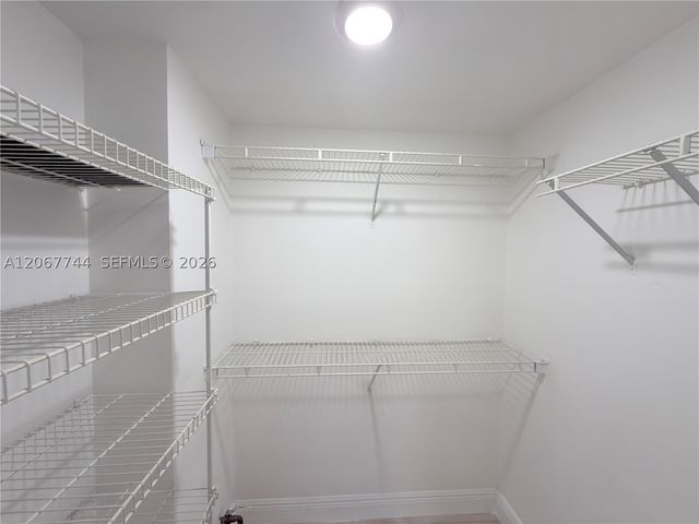 7801 S Colony Cir S 202, Tamarac, FL 33321