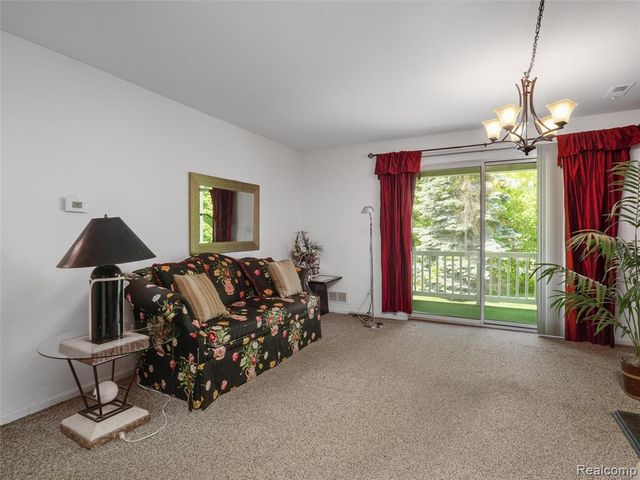 1127 S Lake Drive 206, Novi, MI 48377