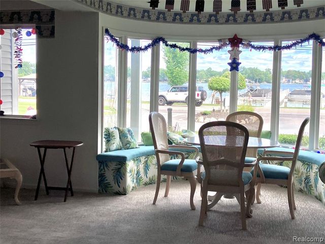 1127 S Lake Drive 206, Novi, MI 48377