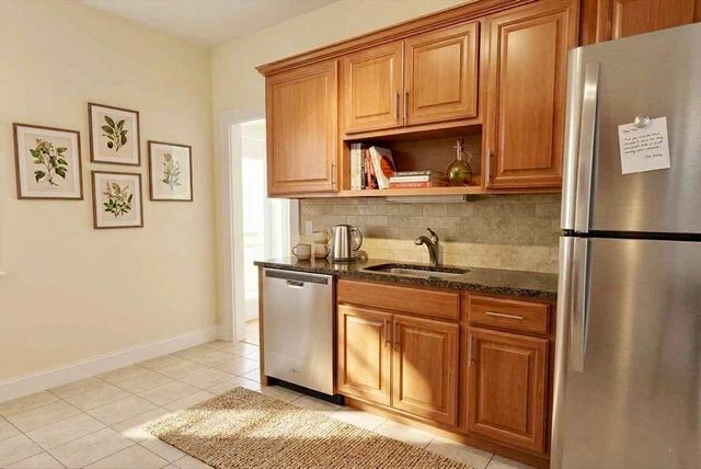 1666 Commonwealth Avenue 52, Boston, MA 02135