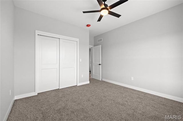 309 Rumsfeld Drive, Troy, IL 62294