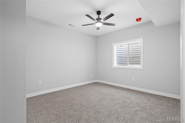 309 Rumsfeld Drive, Troy, IL 62294